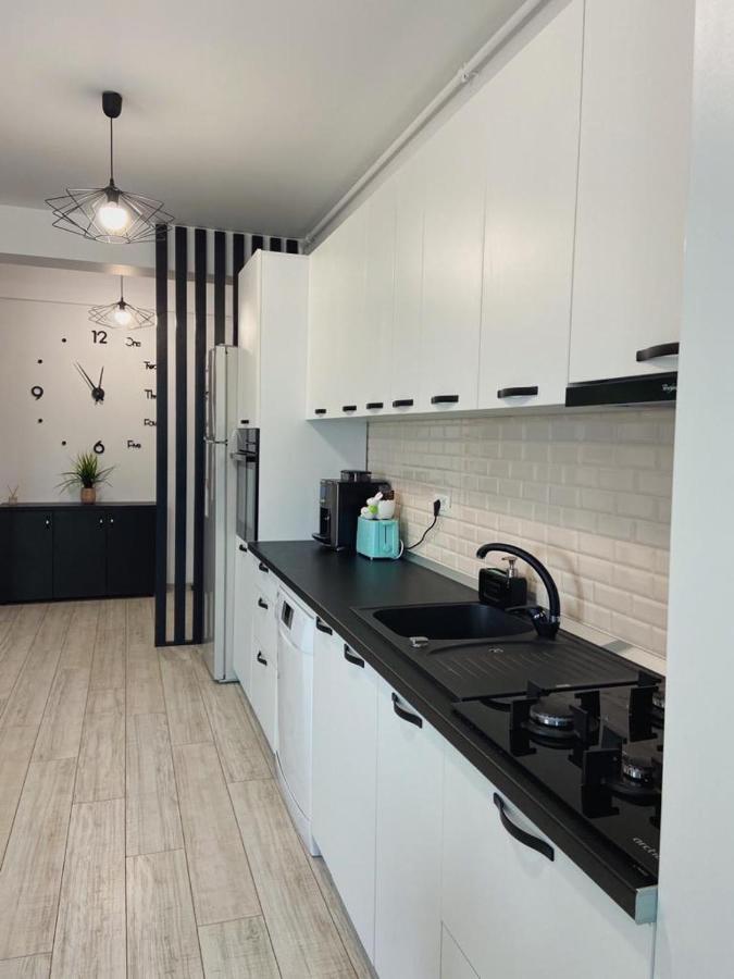 Peacock Apartament- Stefan Building Apartament Năvodari Zewnętrze zdjęcie