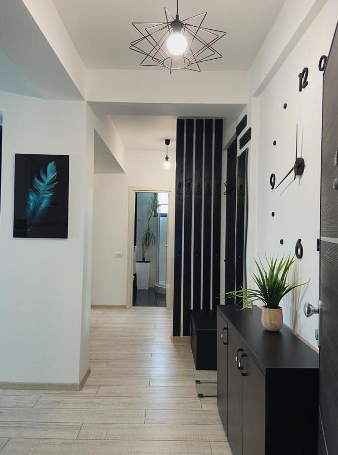 Peacock Apartament- Stefan Building Apartament Năvodari Zewnętrze zdjęcie